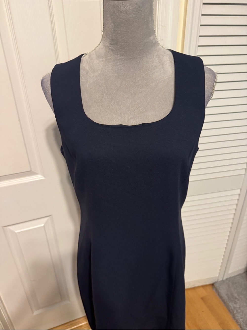 Ann Taylor Navy Shift Dress size 12 - Picture 2 of 4